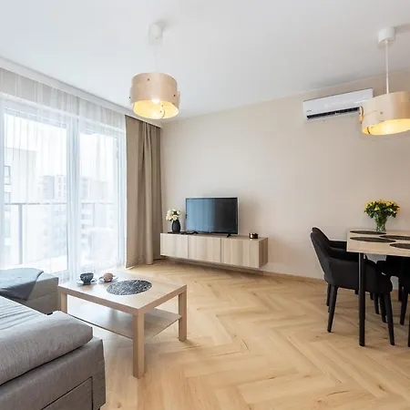 Manufaktura Z Miejscem Parkingowym * Łódź