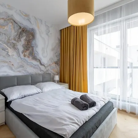 Manufaktura Z Miejscem Parkingowym * Łódź